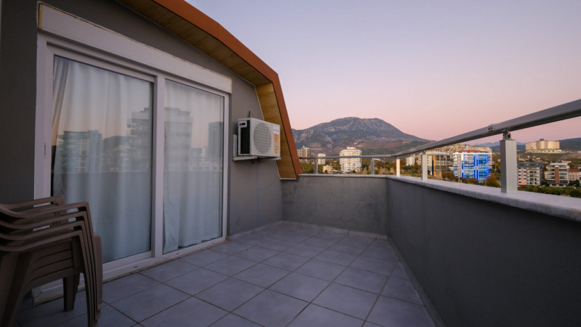 Частично меблированные апартаменты с видом на море и горы в районе Махмутлар, 100м - Ракурс 19