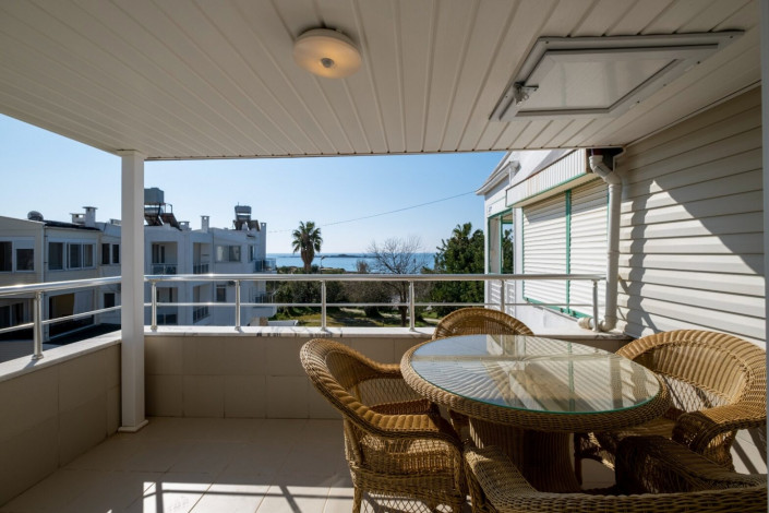 Триплекс 4+1 на первой линии моря с собственным пляжем, 170 м2 - Ракурс 19