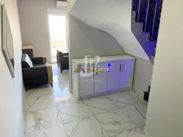 Двухуровневая квартира 3+1 в Махмутларе, 160 м2 - Ракурс 2