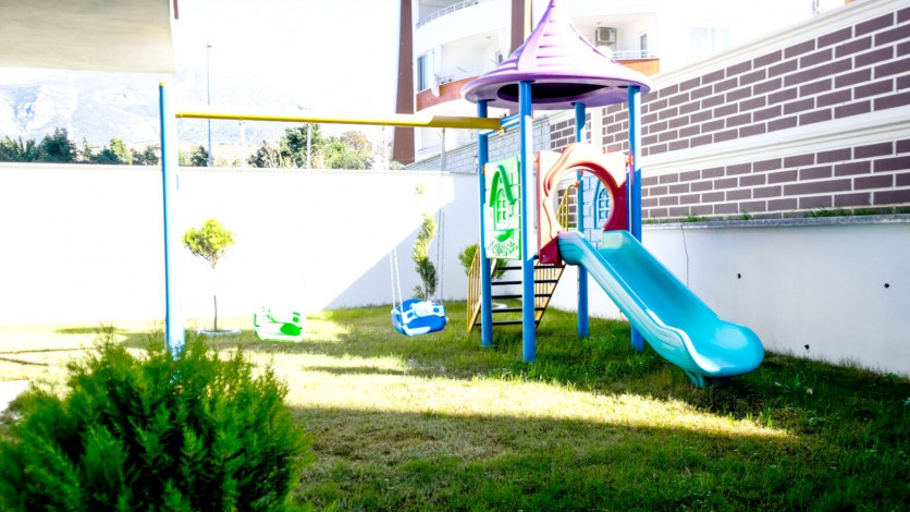 Меблированная квартира 1+1 в новом комплексе с инфраструктурой в Махмутлар, 59 м2 - Ракурс 4