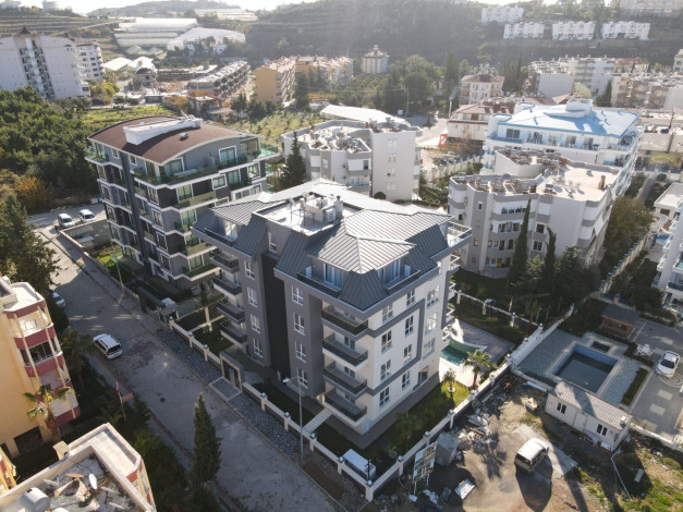 Двухкомнатная квартира в новой резиденции рядом с пляжем в районе Авсаллар, 55 м2 - Ракурс 2