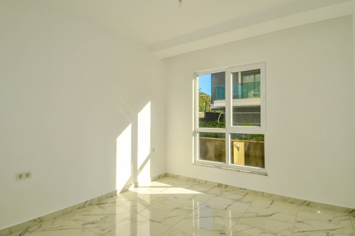 Двухкомнатная квартира в новой резиденции рядом с пляжем в районе Авсаллар, 55 м2 - Ракурс 7