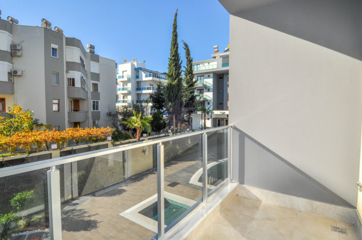 Двухкомнатная квартира в новой резиденции рядом с пляжем в районе Авсаллар, 55 м2 - Ракурс 19