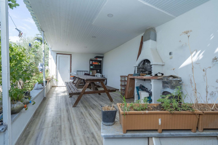 Просторная вилла 6+1 с видом на Cредиземное море в районе Тюрклер, 220 м2 - Ракурс 15