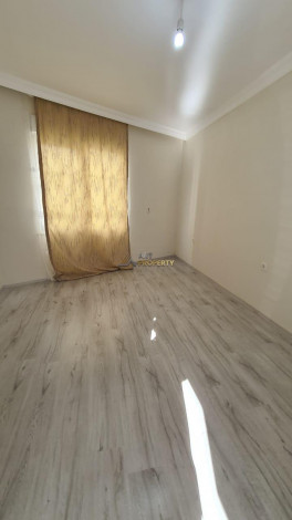 Трехкомнатная квартира с отдельной кухней в Махмутларе, 105 м2 - Ракурс 9