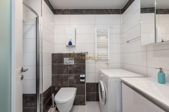 Полностью меблированная двухкомнатная квартира на высоком этаже с видом на море в Авсаллар, 65 м2 - Ракурс 2