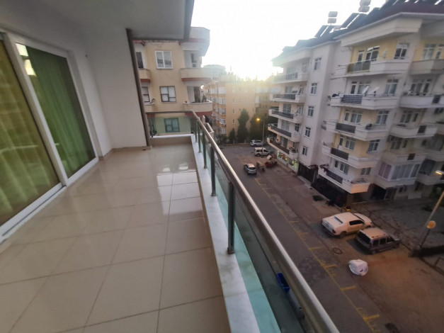 Четырехкомнатные апартаменты в 200 метрах от моря в Махмутларе, 145 м2 - Ракурс 21