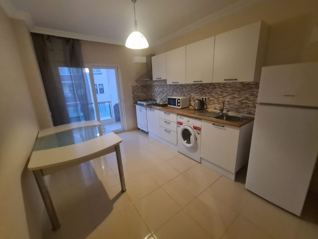 Четырехкомнатные апартаменты в 200 метрах от моря в Махмутларе, 145 м2 - Ракурс 26