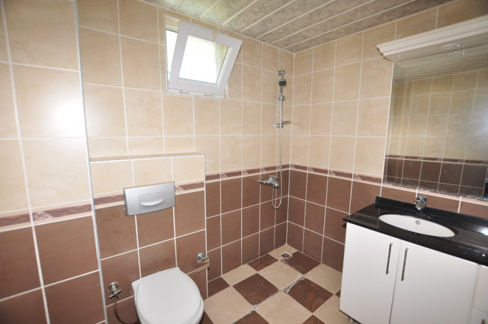 Трехкомнатная квартира с частичным видом на море в Демирташ, 110 м2 - Ракурс 13