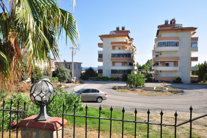 Трехкомнатная квартира с частичным видом на море в Демирташ, 110 м2 - Ракурс 19