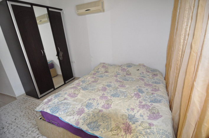 Просторная четырехкомнатная квартира на первой линии в районе Махмутлар, 145 м2 - Ракурс 6