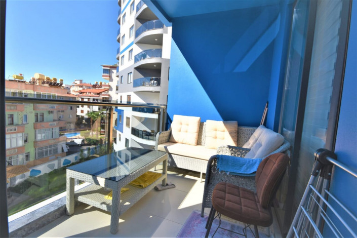 Трехкомнатные апартаменты с мебелью в районе пляжа Клеопатры города Аланья, 95 м2 - Ракурс 3