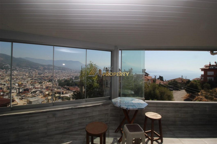 Четырехкомнатная квартира в исторической части центра города Аланья, 200 м2 - Ракурс 5