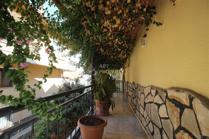 Четырехкомнатная квартира в исторической части центра города Аланья, 200 м2 - Ракурс 6