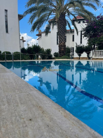 Уютная вилла 3+1 с собственным зеленым садом в районе песчаного пляжа Инжекум, 120 + 300 м2 - Ракурс 3