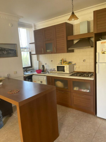 Уютная вилла 3+1 с собственным зеленым садом в районе песчаного пляжа Инжекум, 120 + 300 м2 - Ракурс 9