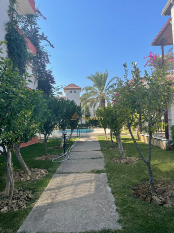 Уютная вилла 3+1 с собственным зеленым садом в районе песчаного пляжа Инжекум, 120 + 300 м2 - Ракурс 29