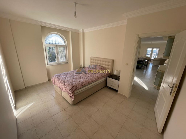 Двухэтажная меблированная вилла 3+1 с собственной просторной территорией в Авсалларе, 220 + 450 м2 - Ракурс 21