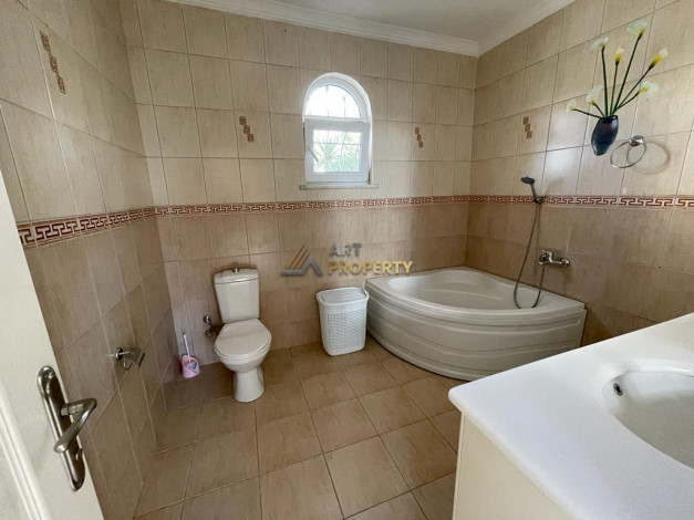 Двухэтажная меблированная вилла 3+1 с собственной просторной территорией в Авсалларе, 220 + 450 м2 - Ракурс 24