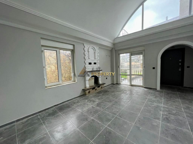 На продажу представлена вилла 3+1 с зеленым садом в районе Каргыджак, 140 + 300 м2 - Ракурс 11