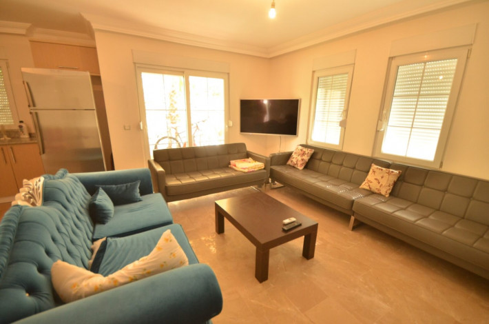 Уютная вилла 3+1 в комплексе с хорошей инфраструктурой в Авсалларе, 170 м2 - Ракурс 12