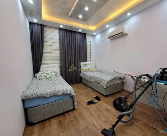 Апартаменты 2+1 с мебелью и бытовой техникой на первой линии в центре Аланьи, 100 м2 - Ракурс 3