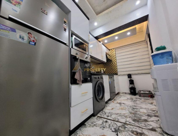 Апартаменты 2+1 с мебелью и бытовой техникой на первой линии в центре Аланьи, 100 м2 - Ракурс 10