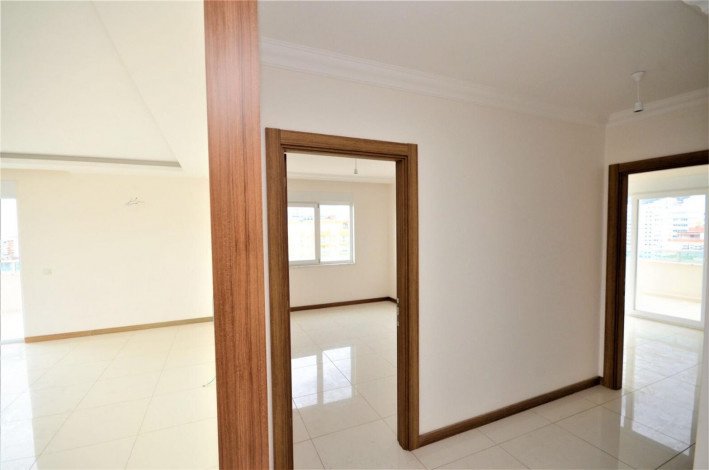 Пентхаус 5+1 вблизи от Средиземного моря в Махмутларе, подходящий для получения гражданства, 340 м2 - Ракурс 10