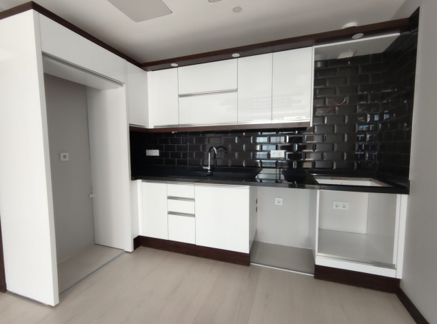 Квартира 1+1 в новом элитном комплексе в районе Махмутлар, 65 м2 - Ракурс 14