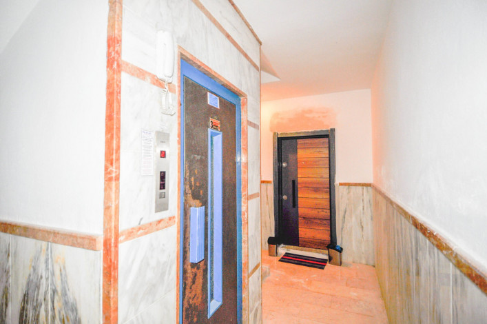 Просторная квартира 2+1 с новой красивой мебелью в районе Махмутлар, 125 м2 - Ракурс 8