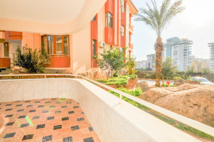 Просторная квартира 2+1 с новой красивой мебелью в районе Махмутлар, 125 м2 - Ракурс 28