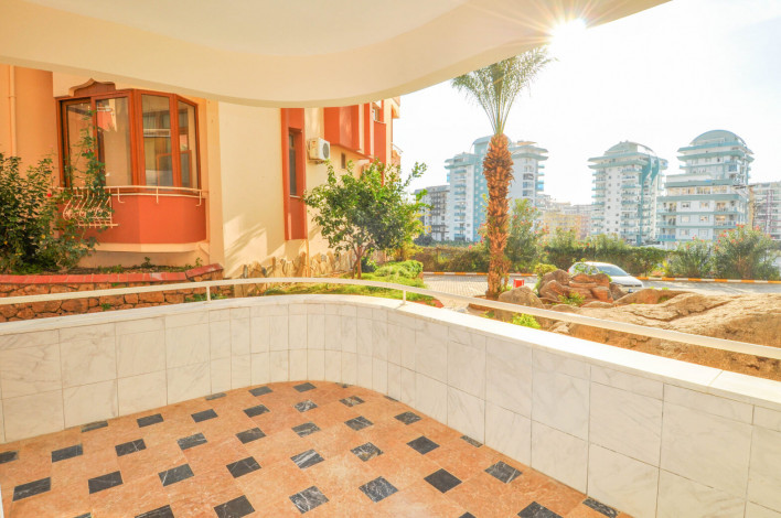 Просторная квартира 2+1 с новой красивой мебелью в районе Махмутлар, 125 м2 - Ракурс 29