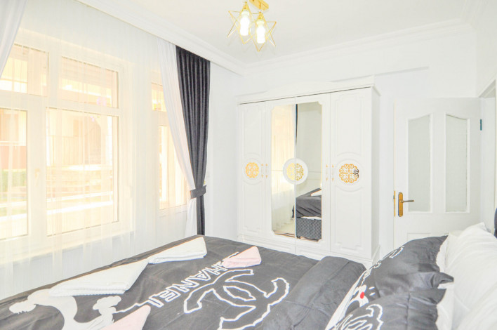 Просторная квартира 2+1 с новой красивой мебелью в районе Махмутлар, 125 м2 - Ракурс 33