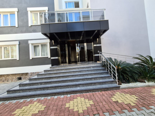 Двухкомнатная квартира с мебелью вблизи от пляжа Средиземного моря в районе Махмутлар, 65 м2 - Ракурс 25