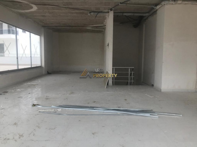 Несколько квартир и коммерческих помещений в комплексе с хорошей инфраструктурой в Обе, 97-229 м2 - Ракурс 4