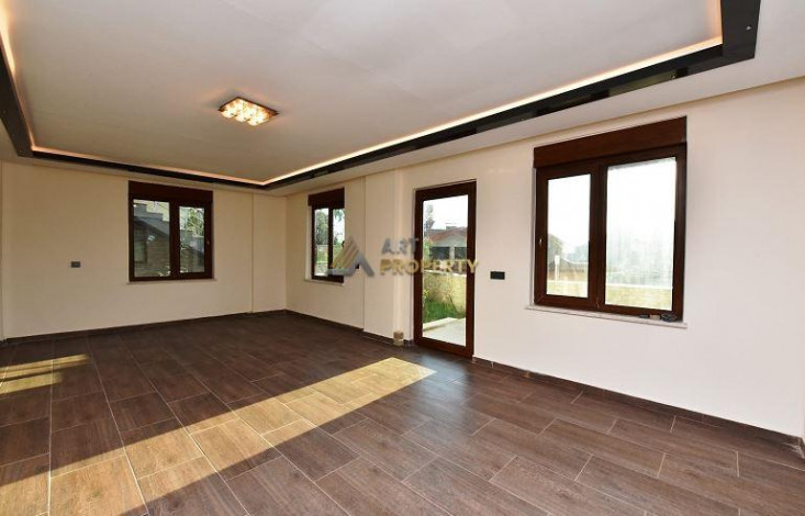 Красивая современная вилла, подходящая для получения гражданства в районе Бекташ Аланьи, 250 м2 - Ракурс 13