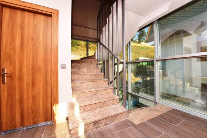 Красивая современная вилла, подходящая для получения гражданства в районе Бекташ Аланьи, 250 м2 - Ракурс 15