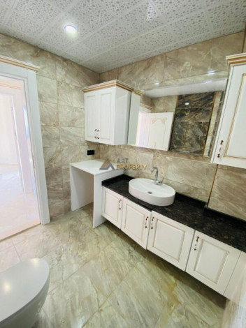 Вилла 3+1 с частным бассейном и шикарным видом на море в Аланье! Подходит для получения гражданства! 220 м2 - Ракурс 12