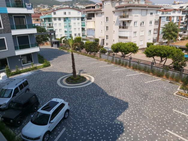 Трехкомнатная квартира с отдельной кухней в Алании, 140м - Ракурс 8