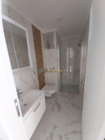 Трехкомнатная квартира с отдельной кухней в Алании, 140м - Ракурс 32