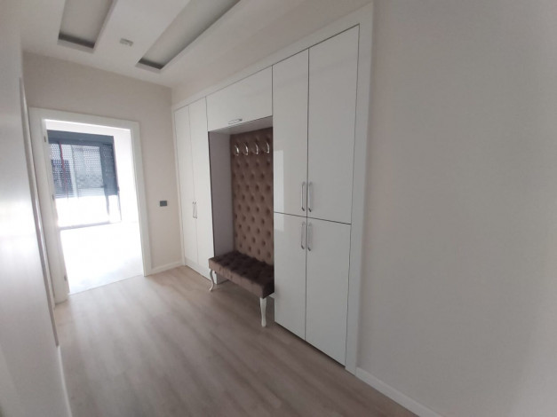 Трехкомнатная квартира с отдельной кухней в Алании, 140м - Ракурс 35