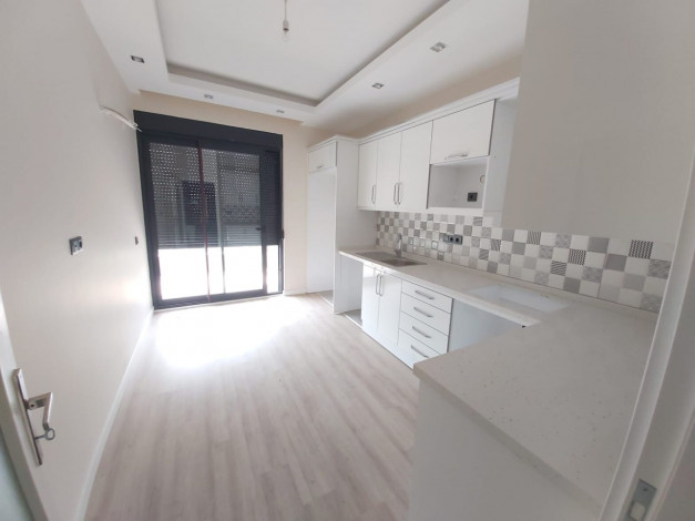 Трехкомнатная квартира с отдельной кухней в Алании, 140м - Ракурс 36