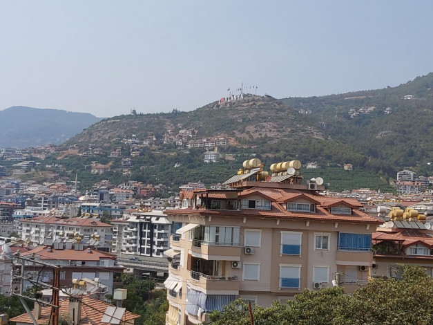 Трехкомнатная квартира с отдельной кухней в Алании, 140м - Ракурс 41