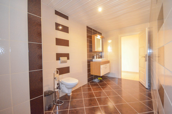 Пятикомнатная квартира с видом на море и горы в Махмутларе. - Ракурс 16