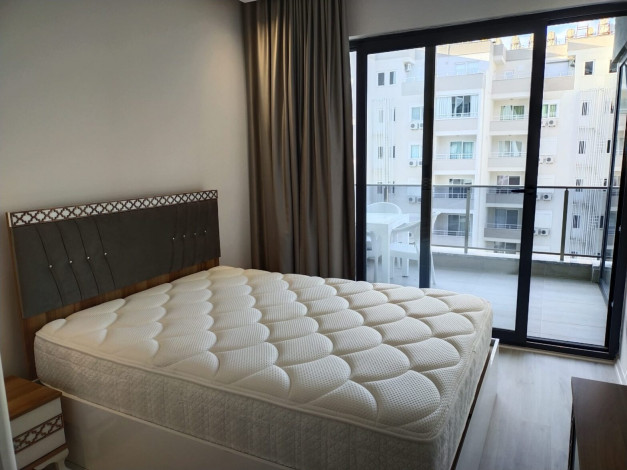 Квартира с новой мебелью и бытовой техникой в комплексе класса люкс с развитой инфраструктурой, 65 м2 - Ракурс 6