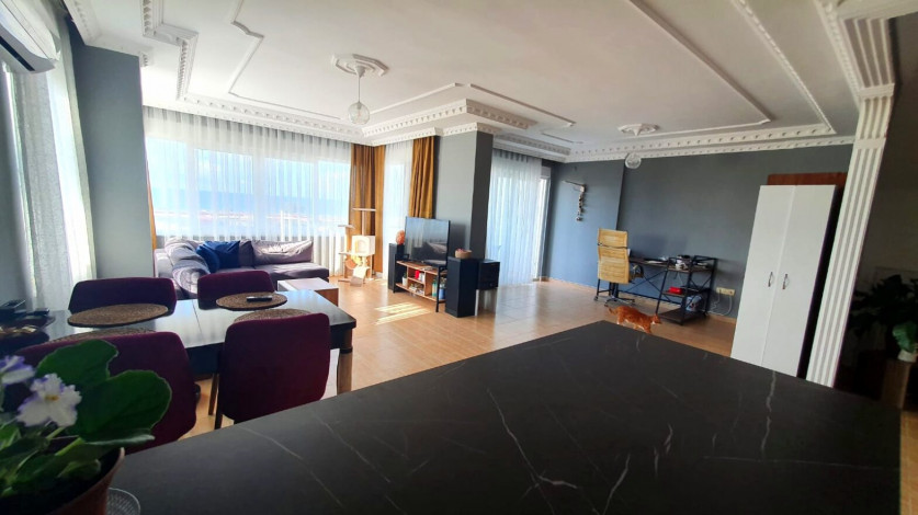 Меблированная двухуровневая квартира с видом на моря в районе Демирташ, 100м - Ракурс 21