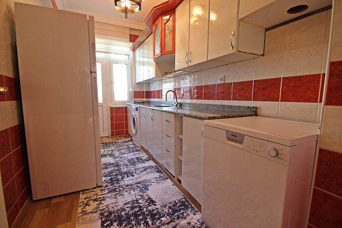 Полностью меблированная трехкомнатная квартира в районе Махмутлар, 130м - Ракурс 17