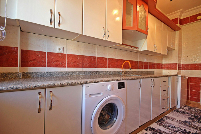 Полностью меблированная трехкомнатная квартира в районе Махмутлар, 130м - Ракурс 18