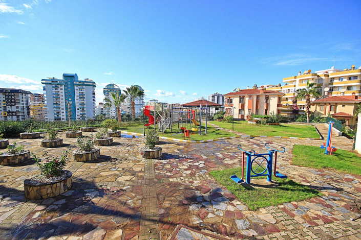 Полностью меблированная трехкомнатная квартира в районе Махмутлар, 130м - Ракурс 43