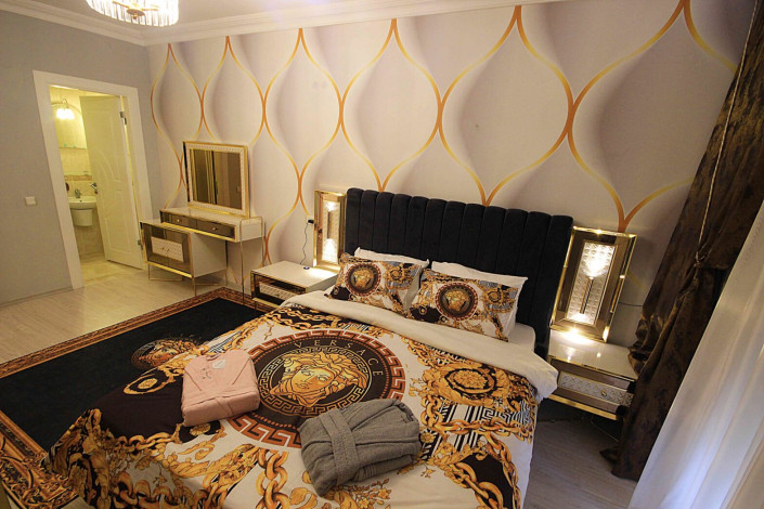 Трехкомнатная квартира с отличным ремонтом и мебелью в 100 метрах от моря в Махмутларе, площадью 120м2 - Ракурс 18